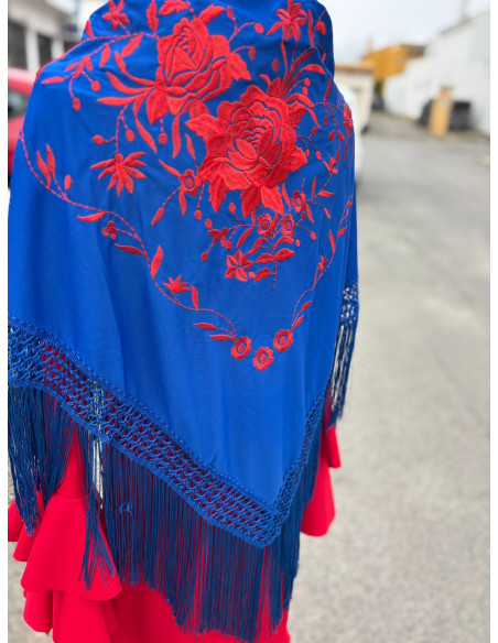 Maxi mantón bordado